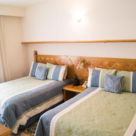 Cancun Beachfront Condo Екстериор снимка