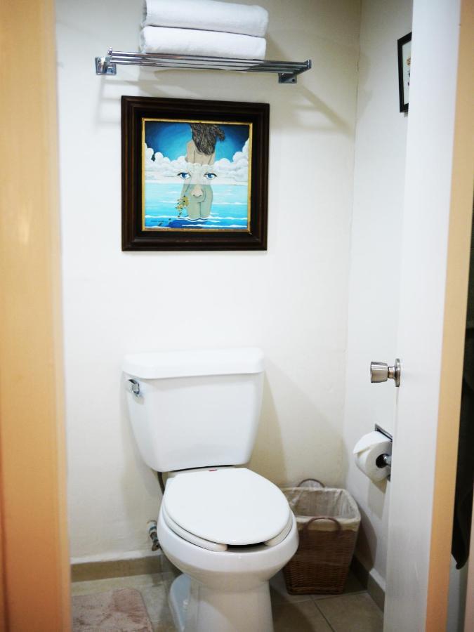 Cancun Beachfront Condo Екстериор снимка