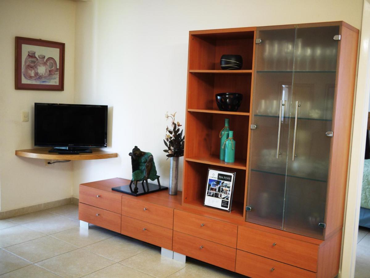 Cancun Beachfront Condo Екстериор снимка