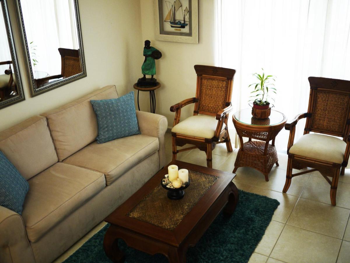Cancun Beachfront Condo Екстериор снимка